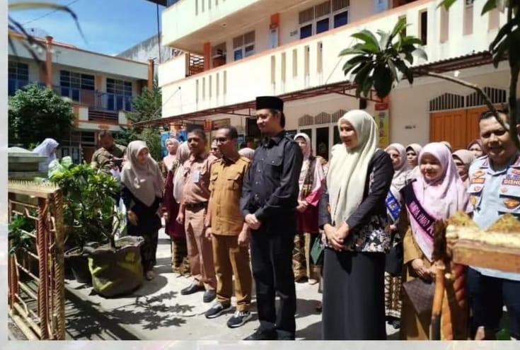 Wako Bukittinggi Erman Safar Hadiri Perayaan Hari Anak Nasional